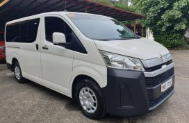 Sell White Toyota Hiace in Pasig