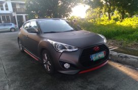 Sell Grey Hyundai Veloster in Bacoor