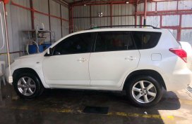 Sell Pearl White Toyota Rav4 in Manila