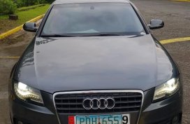 Selling Silver Audi A4 2.0 TDI (Diesel) Auto 2011 in Quezon City