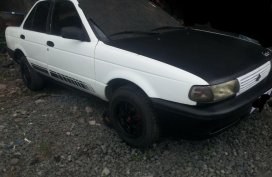 Sell White 1999 Nissan Sentra Lec Manual in Quezon City