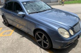 Blue Mercedes-Benz E200 Elegance 2005 for sale in Las Piñas