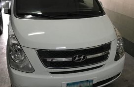 White Hyundai Starex 2013 for sale in Caloocan City