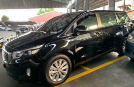 Sell Black 2016 Kia Grand Carnival CRDI Auto in Pasig