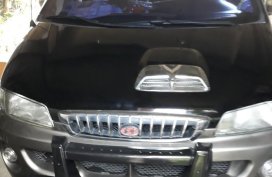 Selling Black Hyundai Starex 2003 in Metro Manila