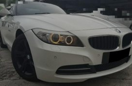 White Bmw Z4 for sale in Quezon City