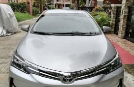 Sell Pearl White 2017 Toyota Corolla altis in Bacoor