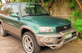 Selling Green Toyota Rav4 1999 in Imus
