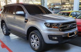 Selling Silver Ford Everest 2018 in Manila