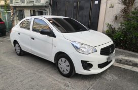 Sell White Mitsubishi Mirage 2015 in Quezon City