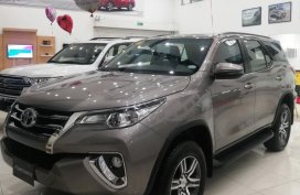 Grey Toyota Fortuner for sale in Santo Tomas