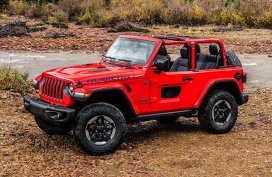 Jeep Wrangler Sport 2.0 4x4 AT