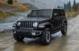 Jeep Wrangler Unlimited Sport 2.0 4x4 AT