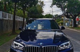 Selling Black Bmw X5 in Quezon City