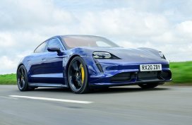 Porsche Taycan 4S