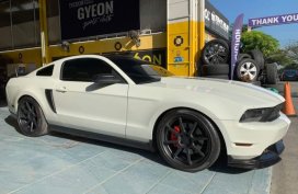 Ford Mustang 2011