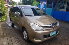 Brown Toyota Innova 2011 for sale