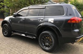 Sell Grey Mitsubishi Montero sport in Cainta