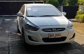 Sell White 2014 Hyundai Accent in Valenzuela