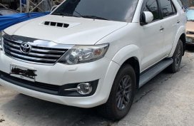 Pearl White Toyota Fortuner 2014 for sale in Manila