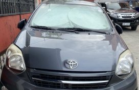 Selling Grey Toyota Wigo in Las Piñas