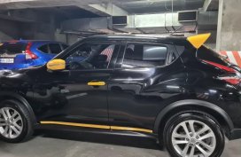 Selling Black Nissan Juke in Mandaluyong