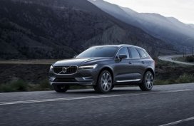 Volvo XC40 D4 AWD 2.0 AT