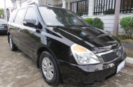 Black Kia Carnival 2012 for sale in Pasig