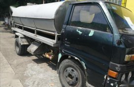 Black Isuzu Elf 1984 for sale in Bulacan