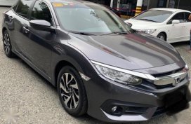 Grey Honda Civic 2017 for sale in Manila