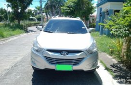 Silver Hyundai Tucson 2011 for sale in Cabuyao