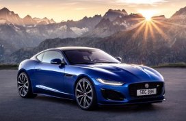 Jaguar F-Type SVR Coupe 5.0 AT