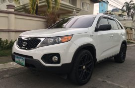 Selling White Kia Sorento 2011 in Parañaque