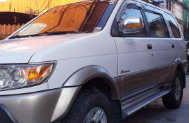 White Isuzu Crosswind 2010 for sale in Manila