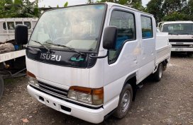 Sell White Isuzu Elf in Parañaque