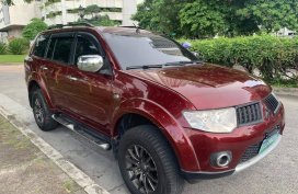 Selling Maroon Mitsubishi Montero 2013 SUV / MPV in Manila
