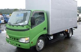 Selling Green Toyota Dyna in Quezon City