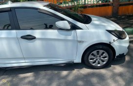  White Hyundai Accent 2015 for sale in Manila