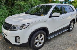White Kia Sorento 2013 for sale in Silang