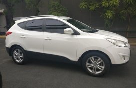Selling White Hyundai Tucson 2013 SUV at 33051 km in Manila