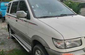 White Isuzu Crosswind 2001 for sale in Manila