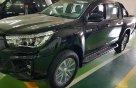 Black Toyota Hilux 2018 for sale in Manila