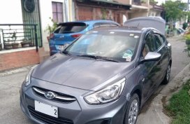 Selling Grey Hyundai Accent 2016 in Cavite