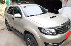 2015 Toyota fortuner  G 4x2 VNT