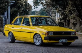 Sell Yellow Toyota Corolla 1983 in Manila