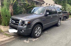 Sell Grey 2013 Ford Expedition in Quezon City