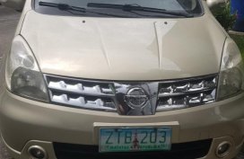 Selling Silver Nissan Grand Livina 2008 in Manila