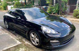 Selling Black Porsche Panamera 2010 in Pateros