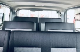 TOYOTA HIACE COMMUTER DELUXE ALL IN PROMO PM ME 
