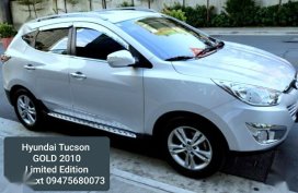 Selling White Hyundai Tucson 2010 in Manila
